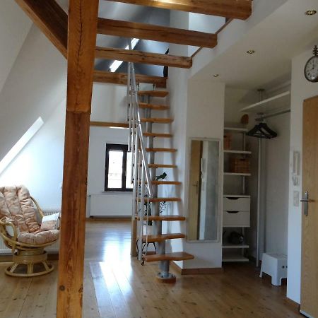 Attraktives 2-Zimmer-Apartment Mit Ausblick Jéna Kültér fotó