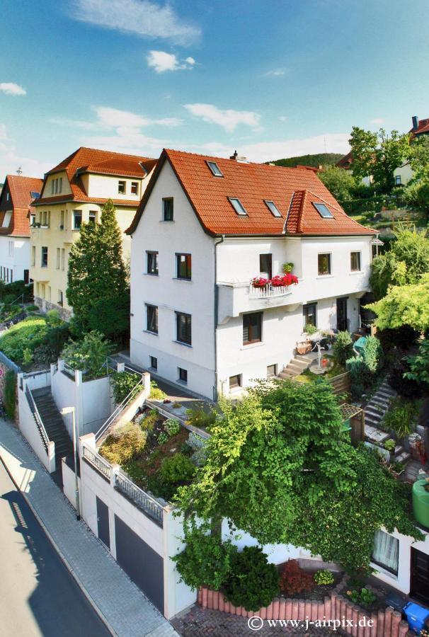 Attraktives 2-Zimmer-Apartment Mit Ausblick Jéna Kültér fotó