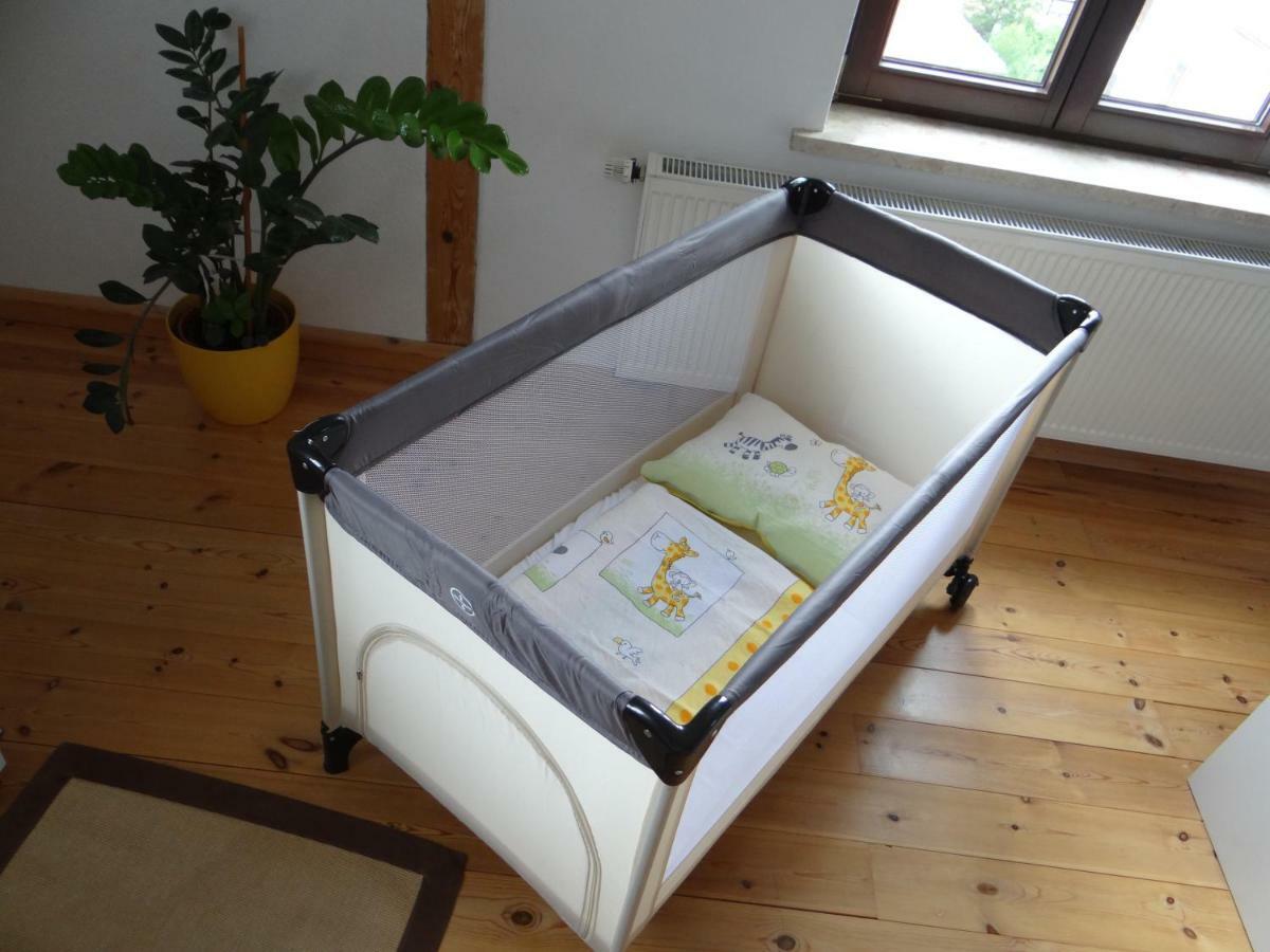 Attraktives 2-Zimmer-Apartment Mit Ausblick Jéna Kültér fotó